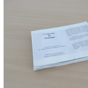 V3_Livre-carte_page-0002